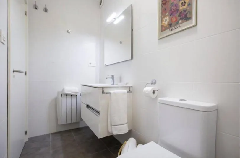 Large Terrace 3 Minutes From The Beach Guecho Apartamento